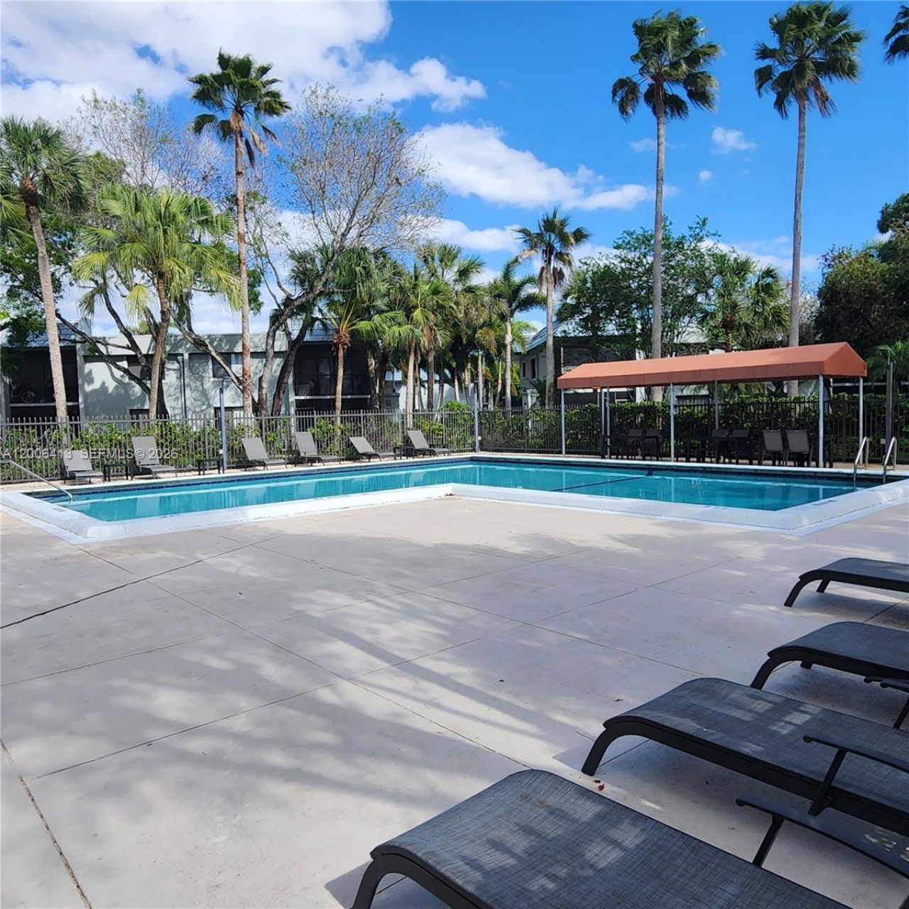 16501 Blatt Blvd , Unit 204, Weston, FL 33326 Photo