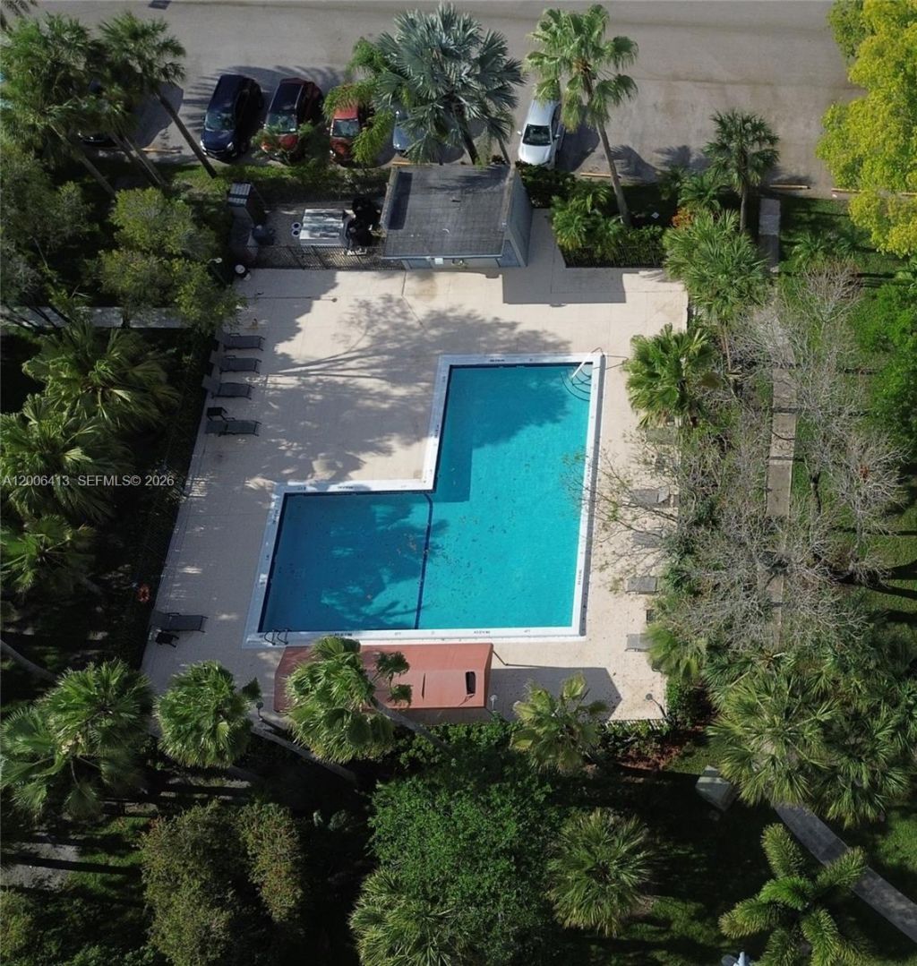 16501 Blatt Blvd , Unit 204, Weston, FL 33326 Photo