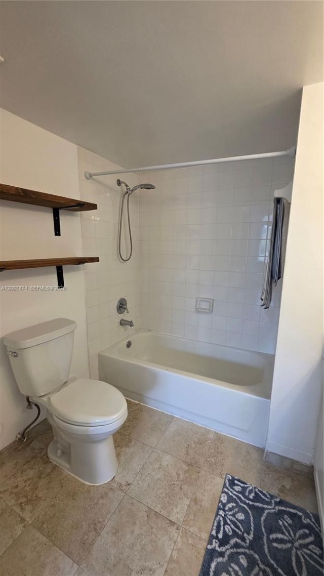 12136 Saint Andrews Pl , Unit 108, Miramar, FL 33025 Photo