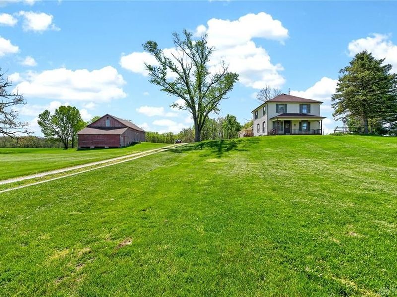 3972 Tipp Eliz Road, Tipp City, OH 45371 Photo 8