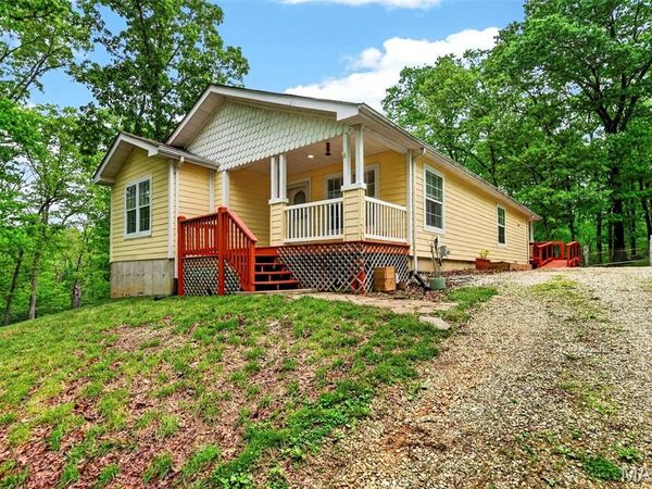 9314 Flicker Lane, Hillsboro, MO 63050