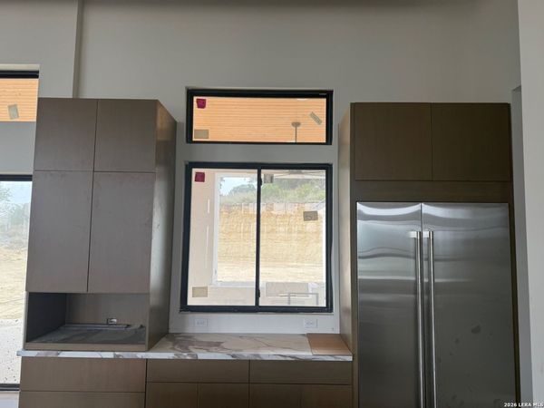 9651 Lenox Hill, San Antonio, TX 78255