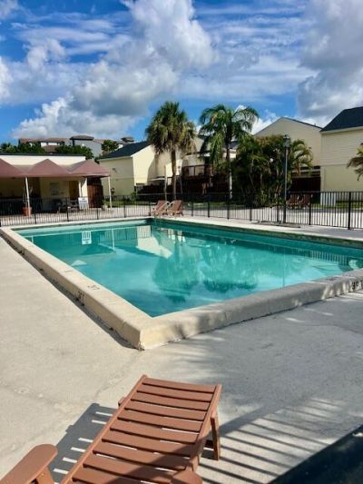 641 Executive Center Drive, Unit P104, West Palm Beach, FL 33401 Photo