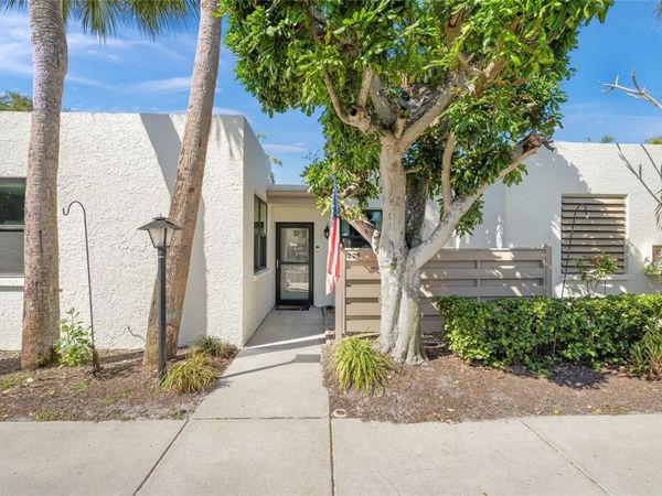 226 SHERWOOD DRIVE , Unit 226, BRADENTON, FL 34210
