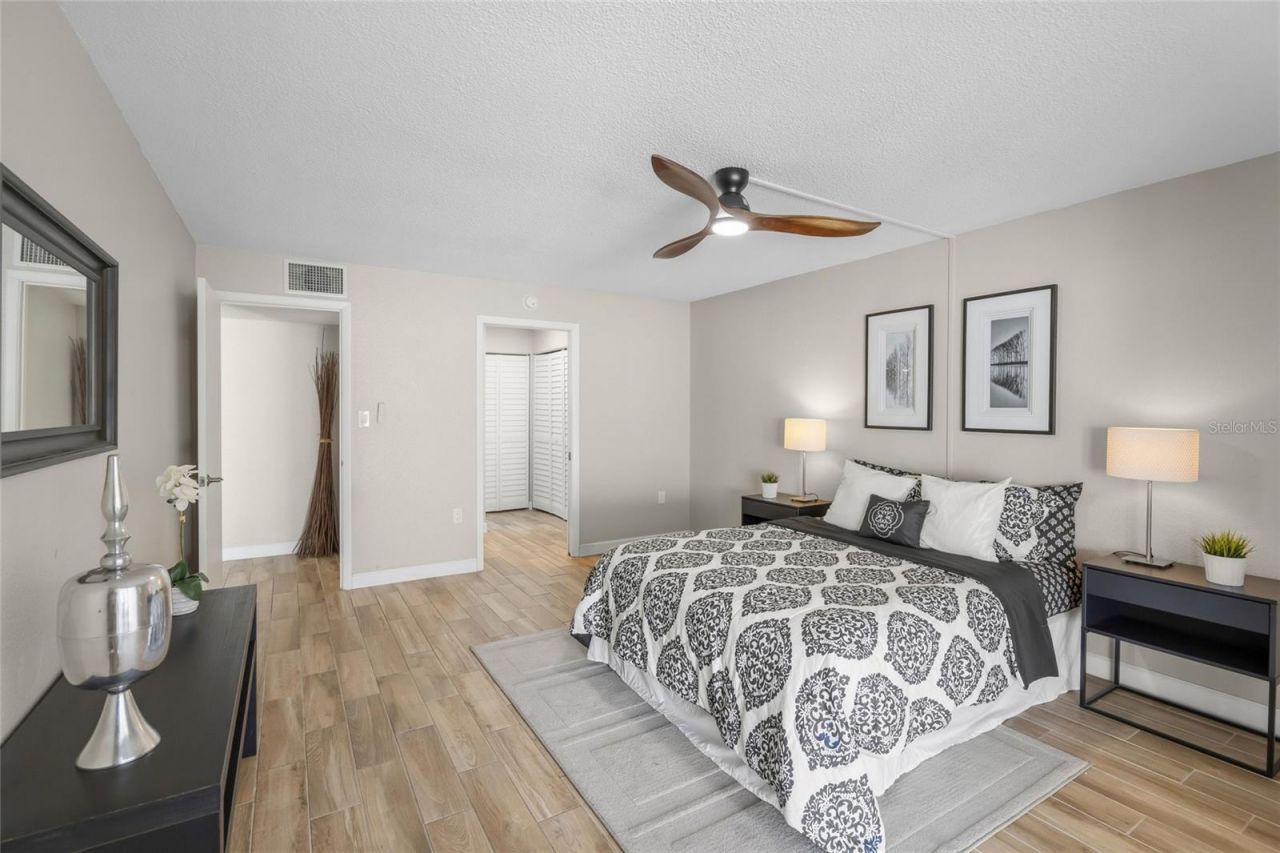 226 Sherwood Drive , Unit 226, Bradenton, FL 34210 Photo