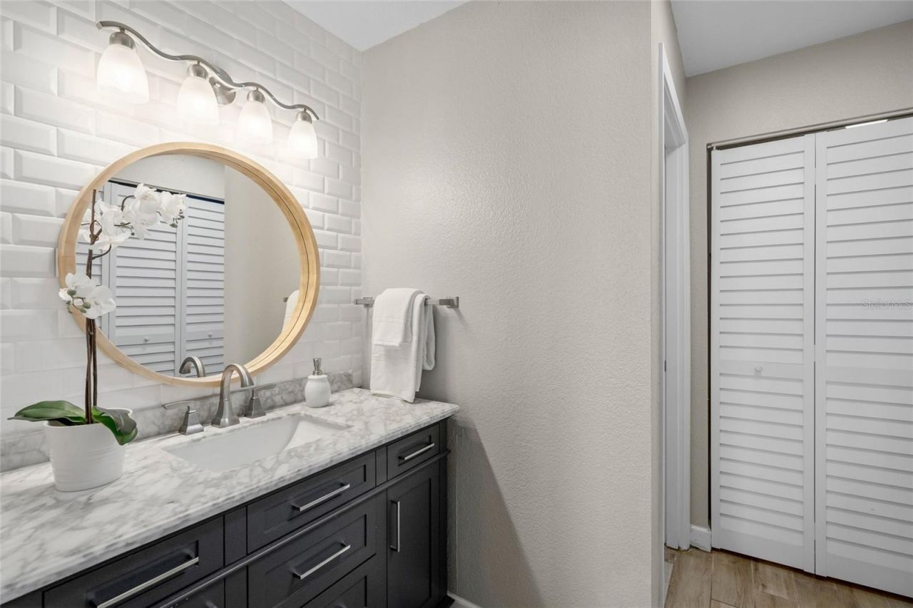 226 Sherwood Drive , Unit 226, Bradenton, FL 34210 Photo