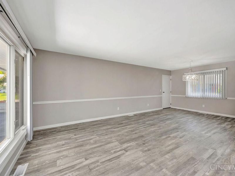 11885 Elkwood Drive, Springfield Twp., OH 45231 Photo 6