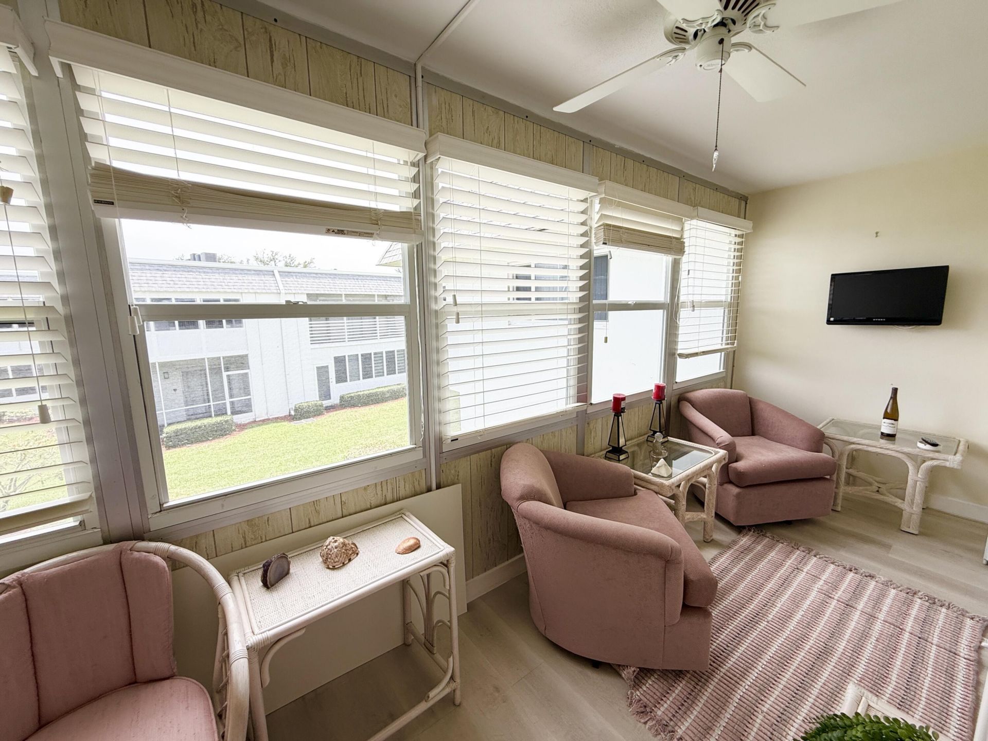 2880 Lake Osborne Drive, Unit 205, Lake Worth Beach, FL 33461 Photo