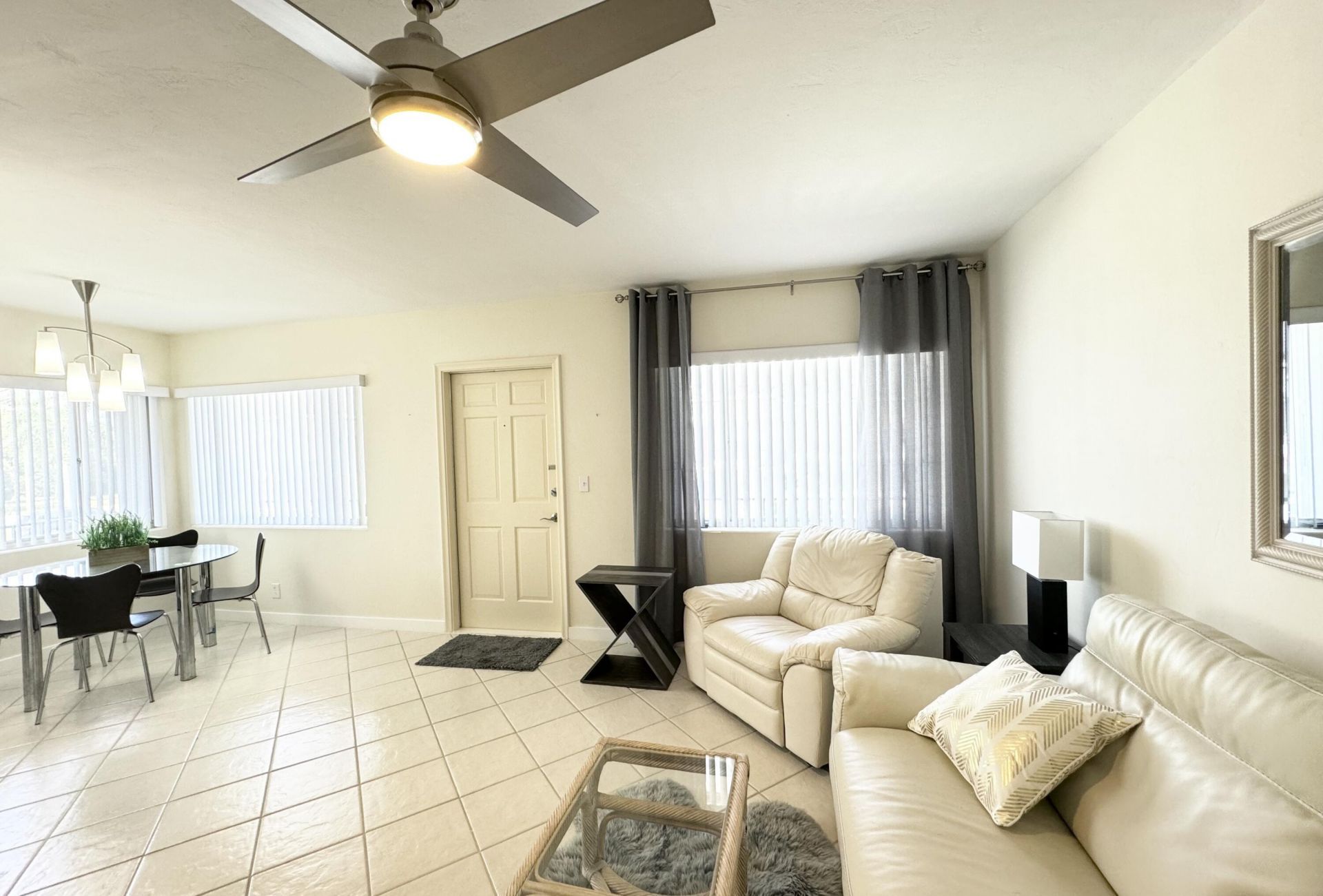 2880 Lake Osborne Drive, Unit 205, Lake Worth Beach, FL 33461 Photo