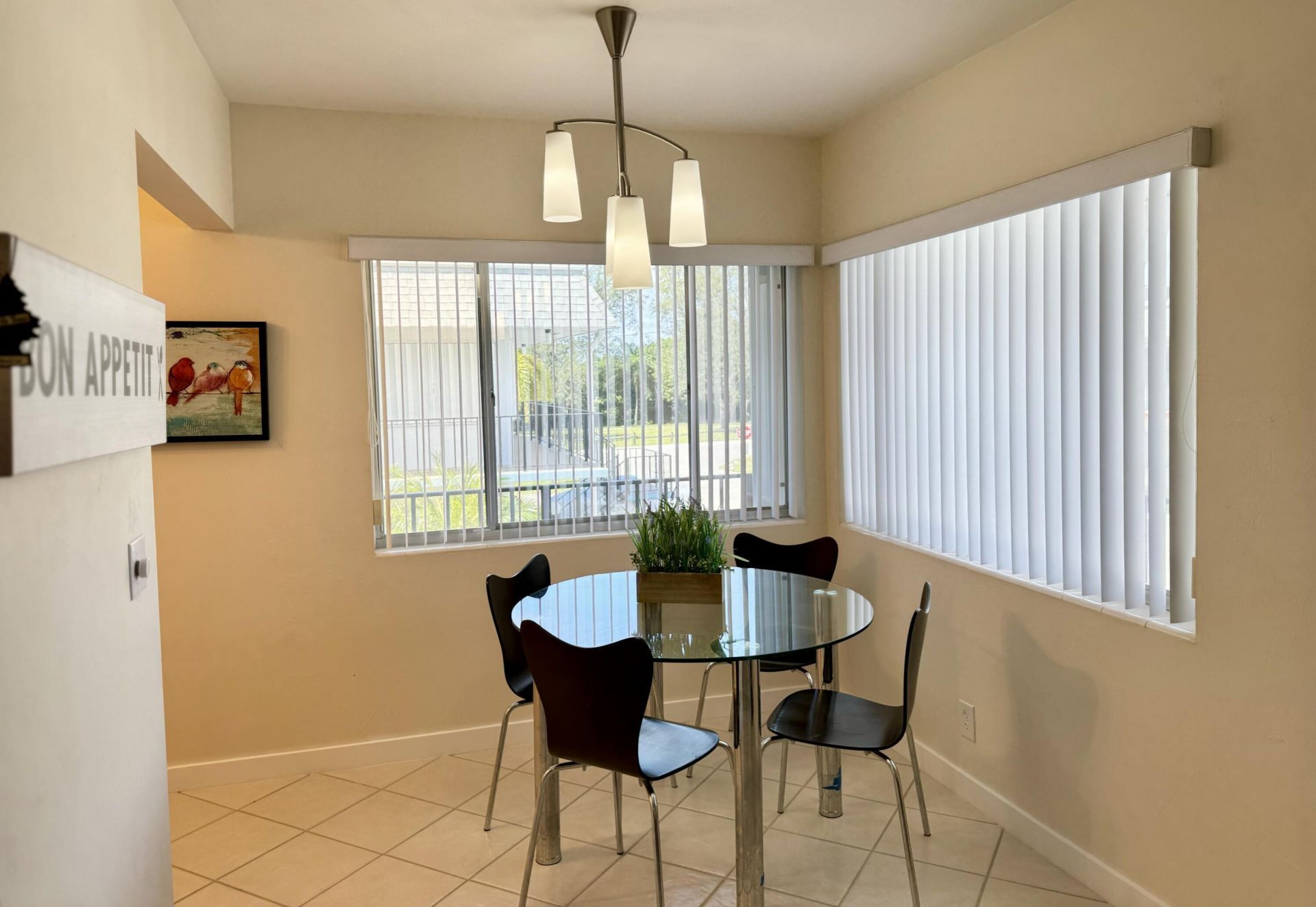 2880 Lake Osborne Drive, Unit 205, Lake Worth Beach, FL 33461 Photo