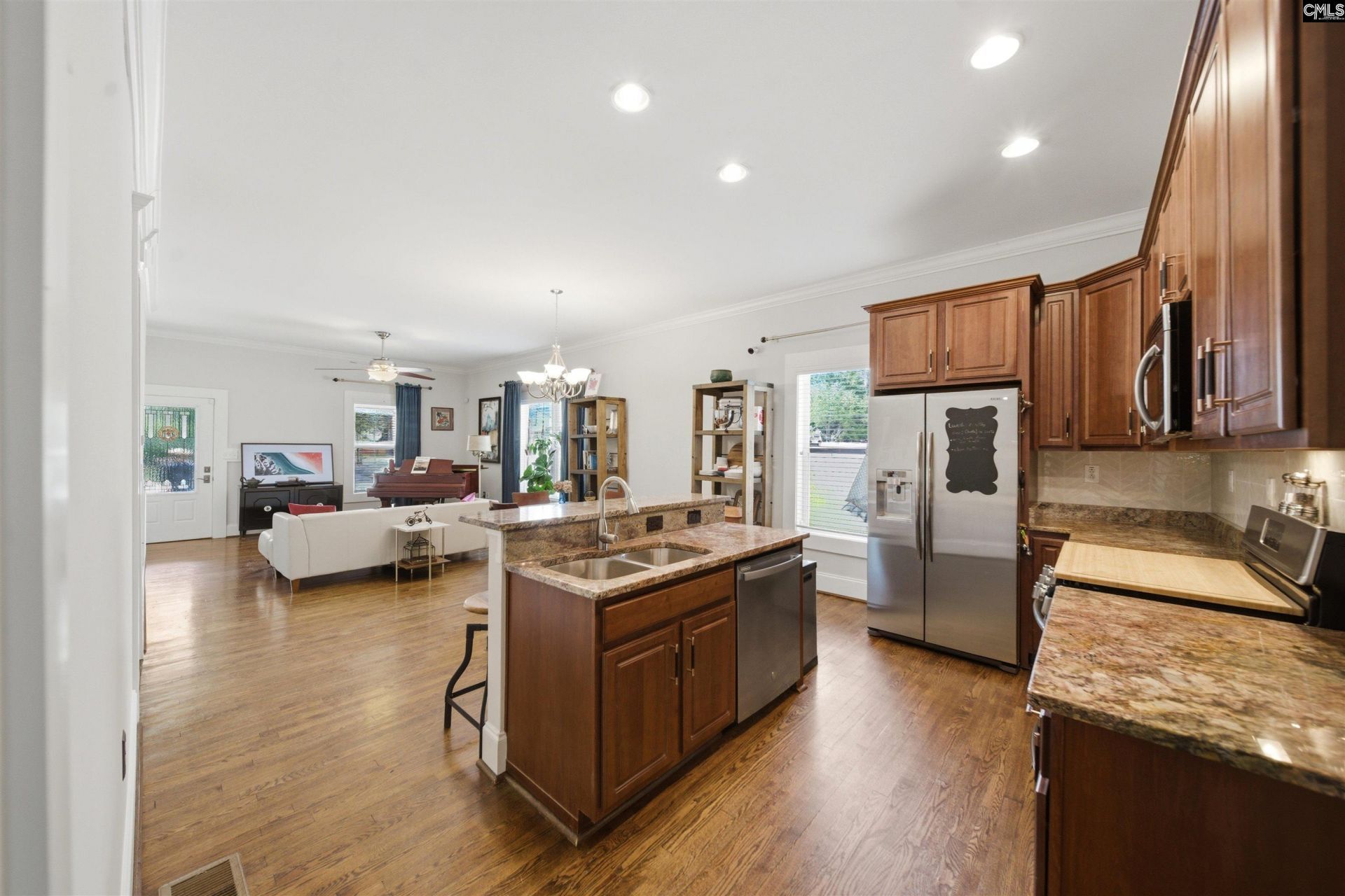 3716 Palmetto Avenue  Photo 9