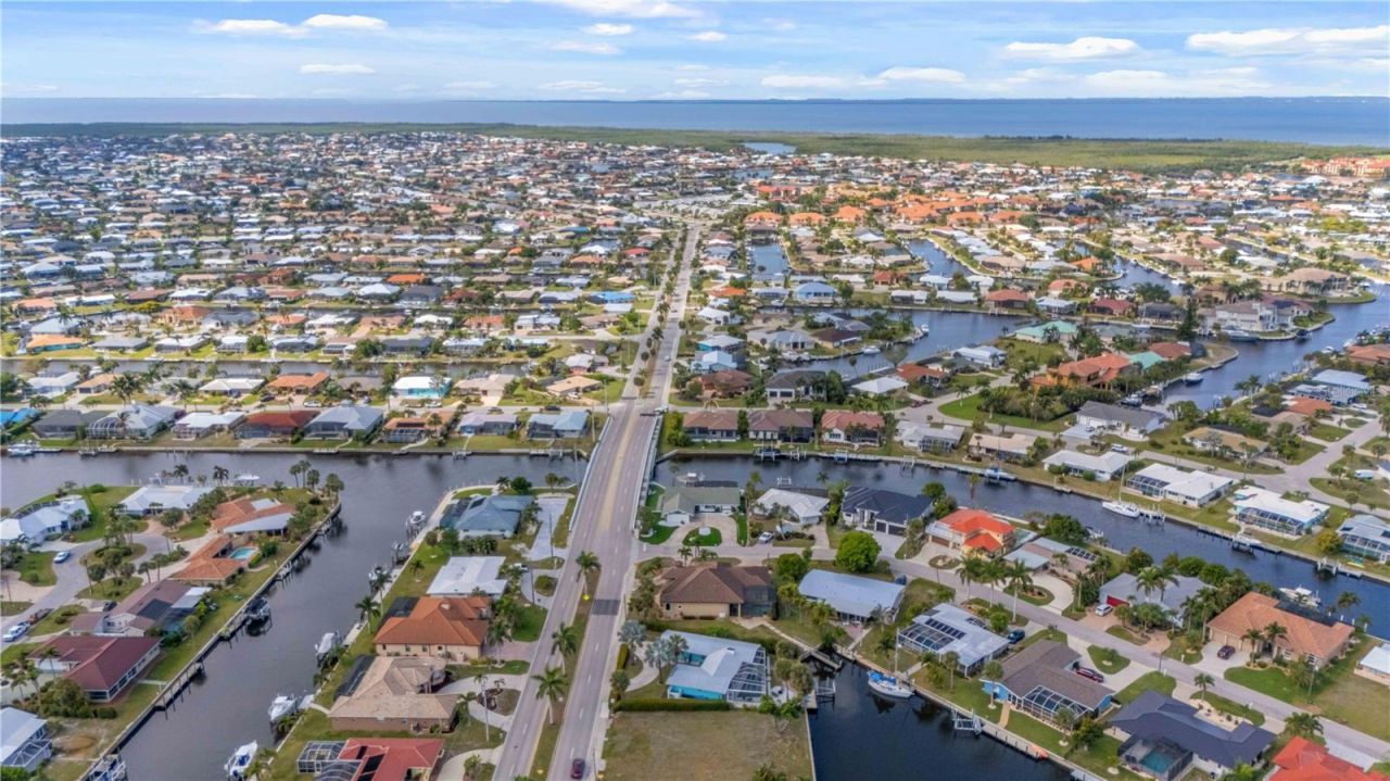 1960 W Marion Avenue , Punta Gorda, FL 33950 Photo