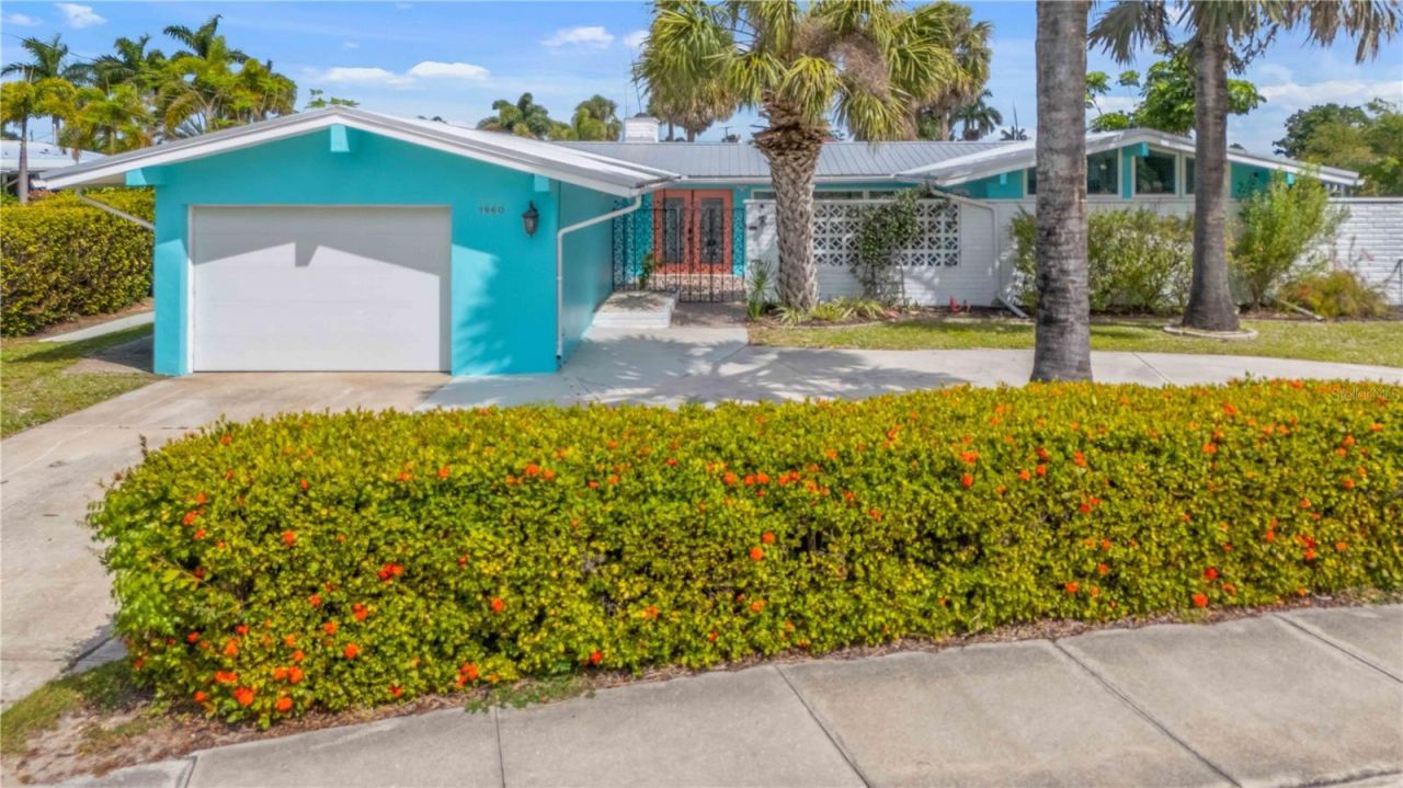 1960 W Marion Avenue , Punta Gorda, FL 33950 Photo