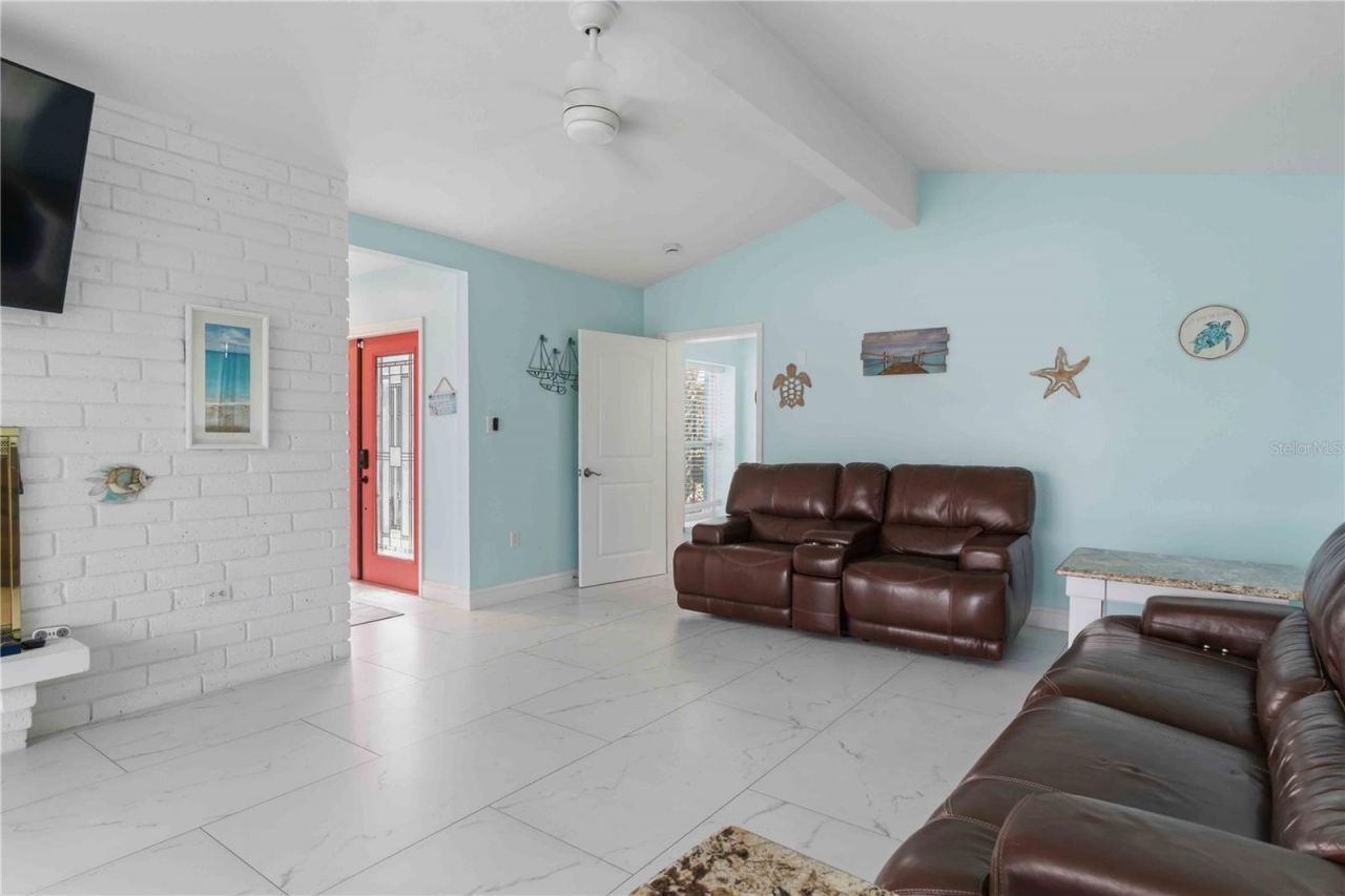1960 W Marion Avenue , Punta Gorda, FL 33950 Photo