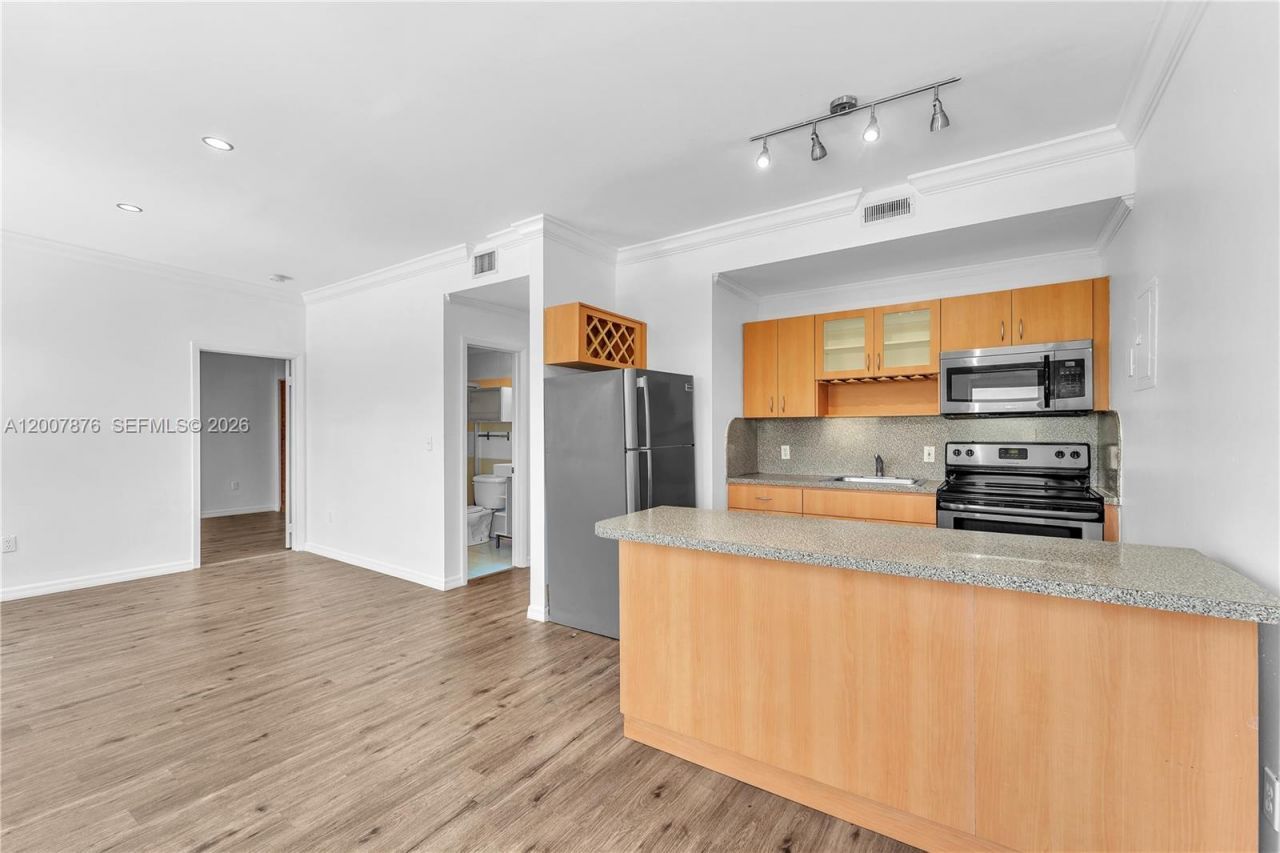 737 Jefferson Ave , Unit 305, Miami Beach, FL 33139 Photo