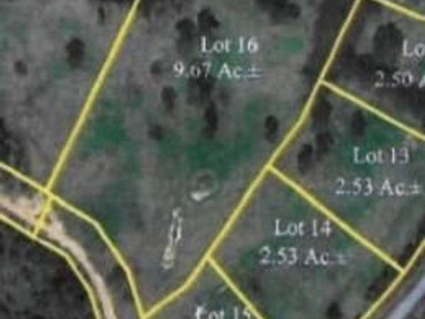 Hwy 22 , Edwards, MS 39066