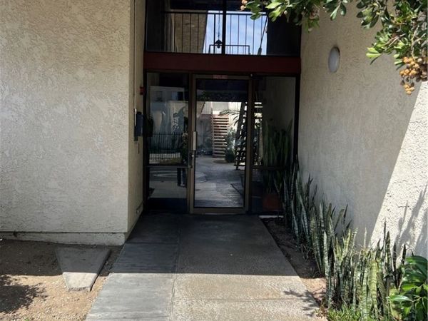 1001 Cherry, Unit 107, Long Beach, CA 90813