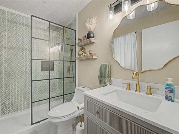 14 Kirkby Circle , Bella Vista, AR 72715