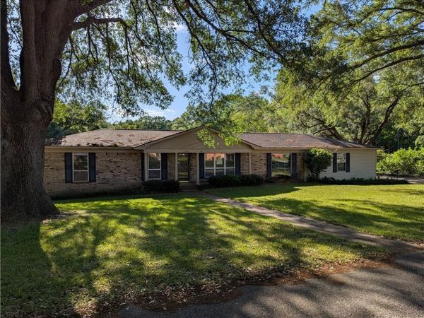 125 Fayette Circle, Saraland, AL 36571