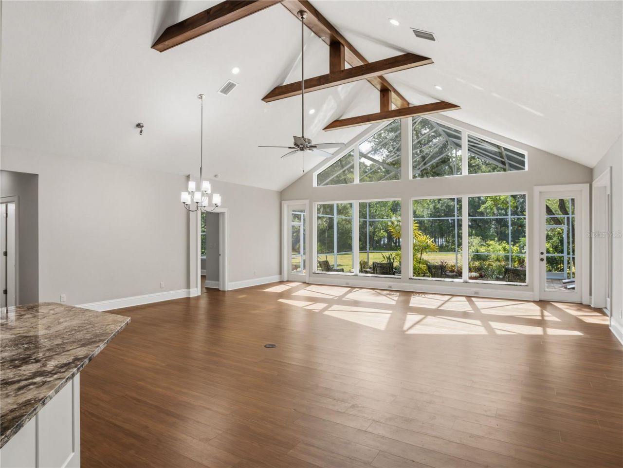 6043 Lake Erie Road, Groveland, FL 34736 Photo