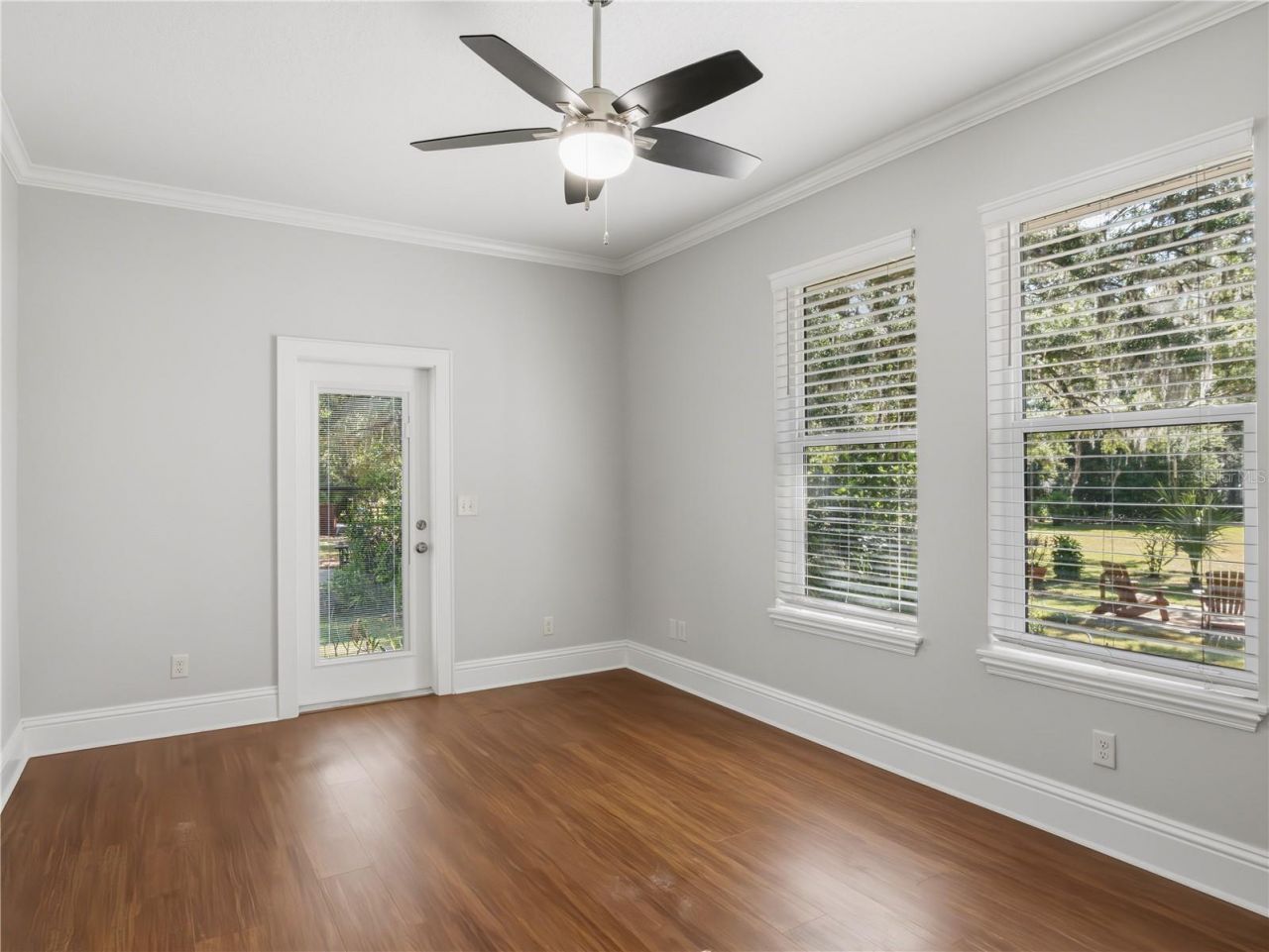 6043 Lake Erie Road, Groveland, FL 34736 Photo