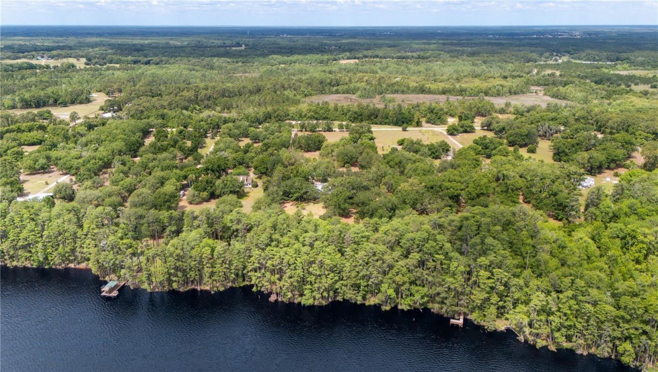 6043 Lake Erie Road, Groveland, FL 34736 Photo