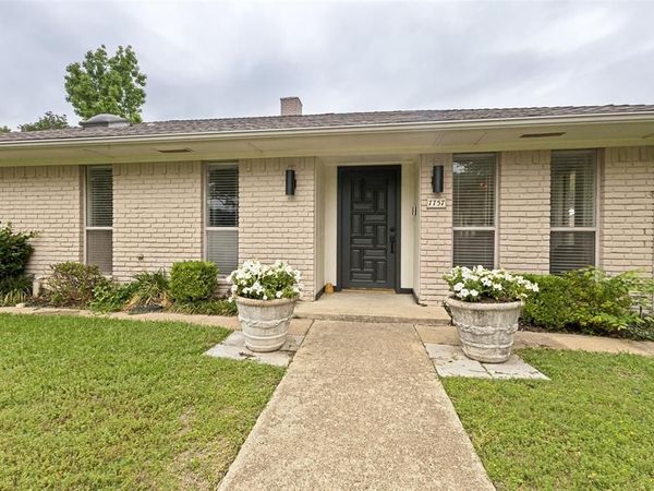 7757 Goforth Circle , Dallas, TX 75238