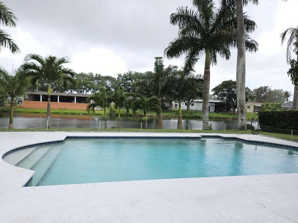 8954 SW 52nd Court, Cooper City, FL 33328