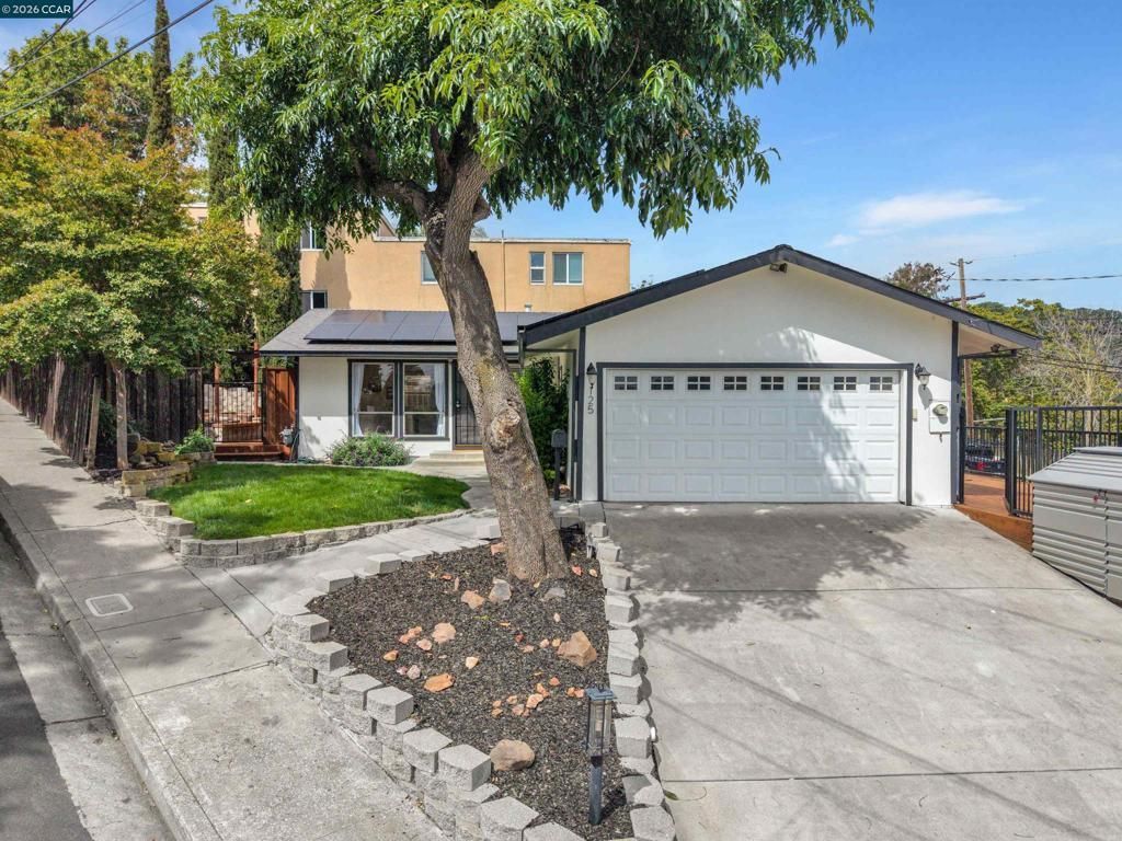 125 Foster St, Martinez, CA 94553 Main Photo