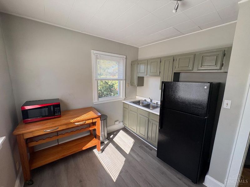 4237 Vine Street, Cincinnati, OH 45217 Photo 5