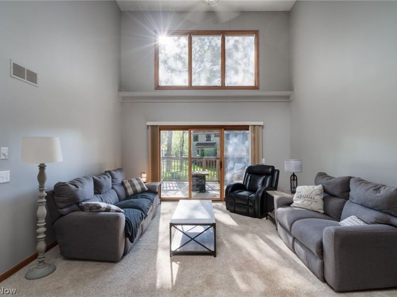 119 Ambleside Way, Amherst, OH 44001 Photo 10