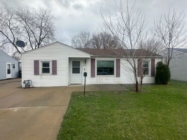 376 Belle Aire Avenue , Bourbonnais, IL 60914