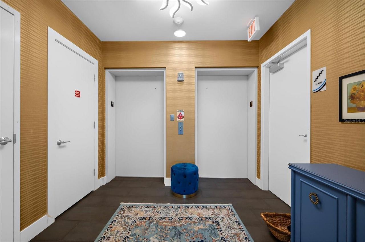 176 4th Avenue Ne, Unit 201, Saint Petersburg, FL 33701 Photo
