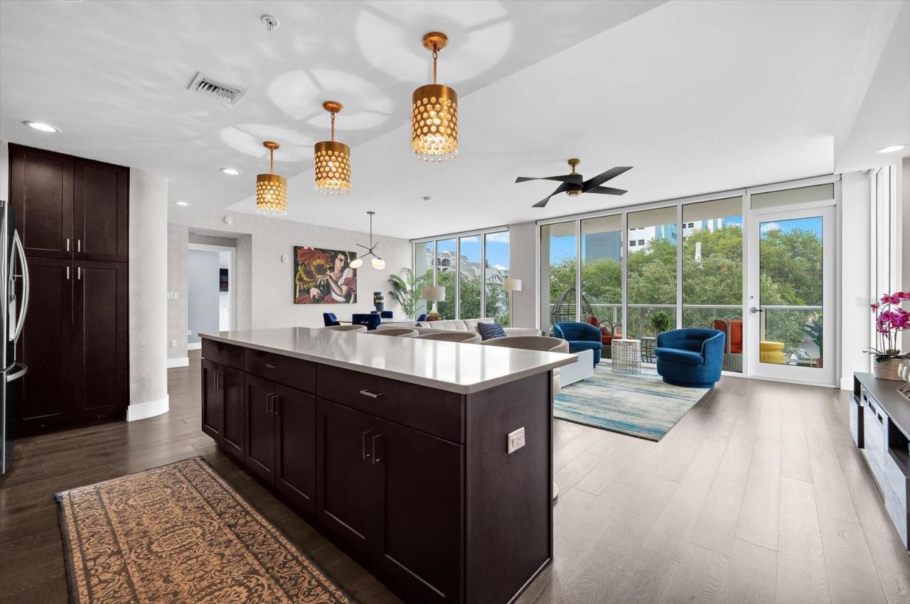 176 4th Avenue Ne, Unit 201, Saint Petersburg, FL 33701 Photo