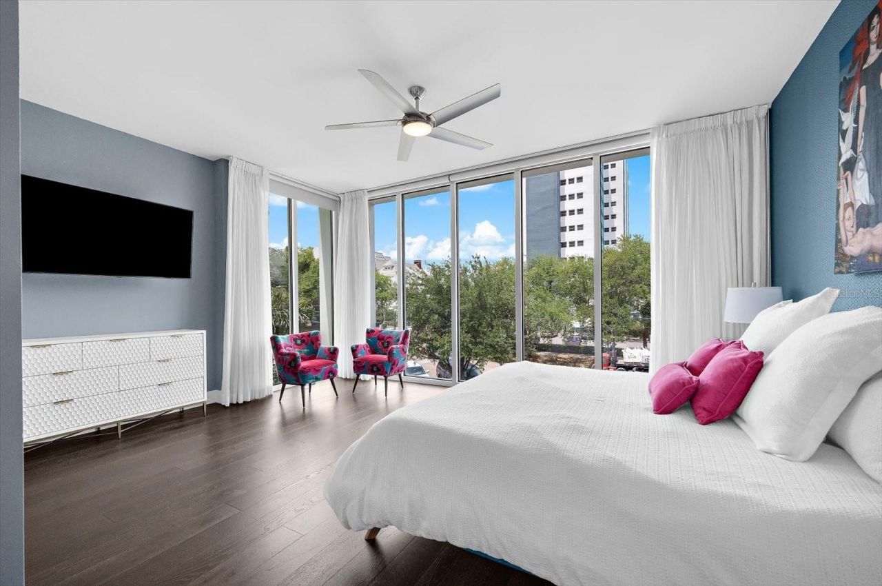 176 4th Avenue Ne, Unit 201, Saint Petersburg, FL 33701 Photo