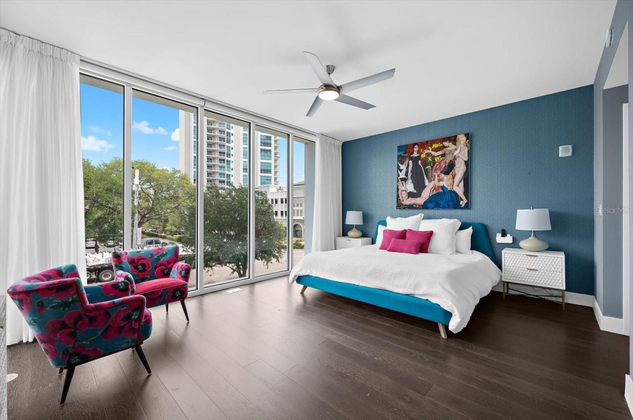 176 4th Avenue Ne, Unit 201, Saint Petersburg, FL 33701 Photo