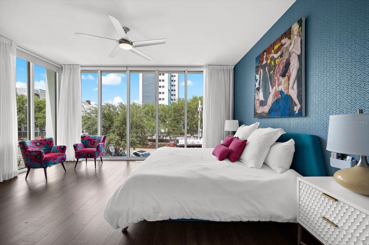 176 4th Avenue Ne, Unit 201, Saint Petersburg, FL 33701 Photo