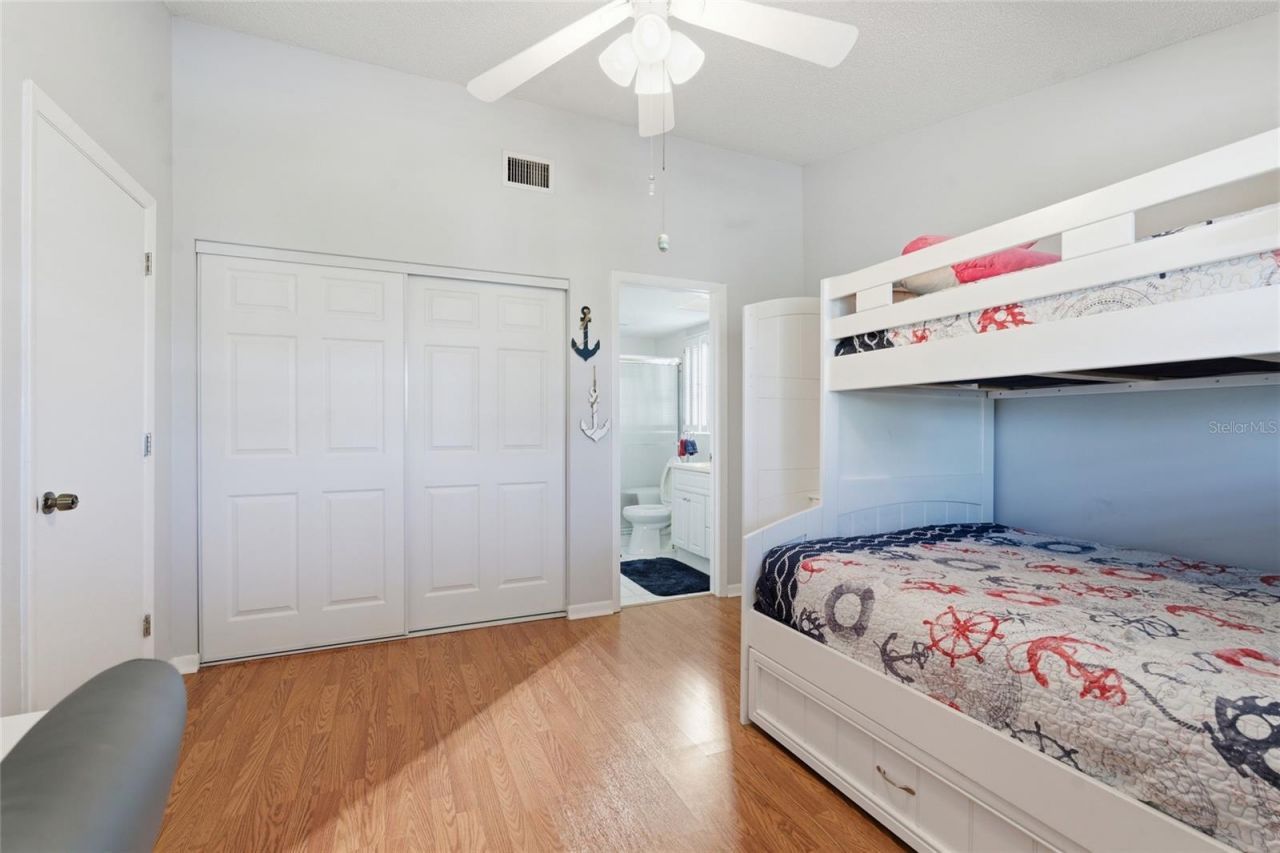 11650 Capri Circle S, Unit 204, Treasure Island, FL 33706 Photo