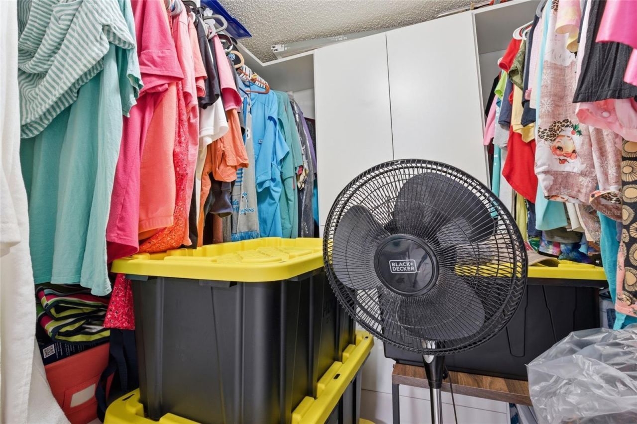 11650 Capri Circle S, Unit 204, Treasure Island, FL 33706 Photo