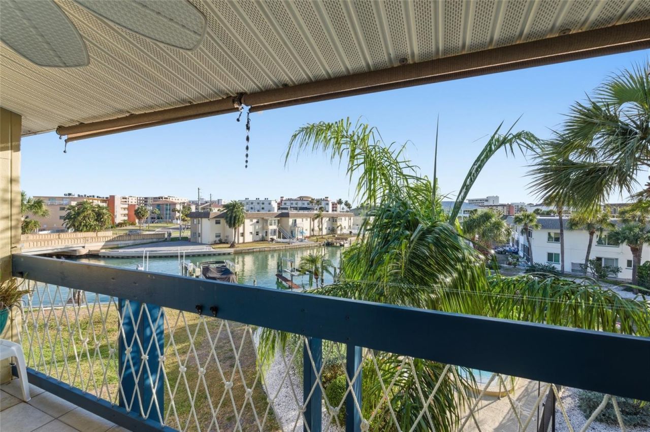 11650 Capri Circle S, Unit 204, Treasure Island, FL 33706 Photo