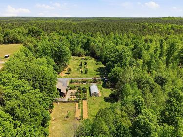 1740 GEORGES MILL RD , Palmyra, VA 22963