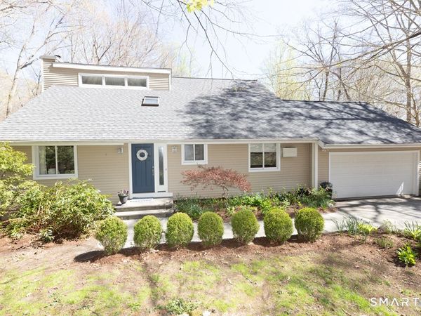 7 Mitchel, Essex, CT 06442