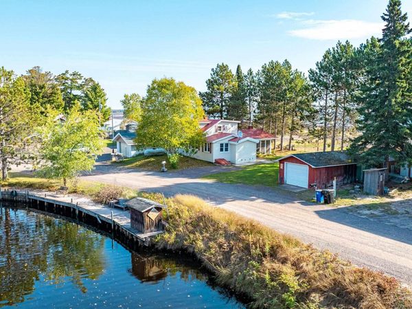 53582 Big Traverse River Road, Schoolcraft Twp, MI 49945