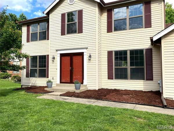 668 Foxtail Drive, Florissant, MO 63034