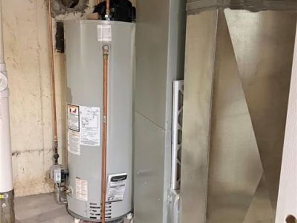 1592 Mendell Drive, University City, MO 63130