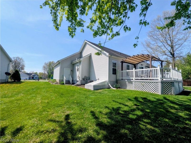 189 Sandstone Drive, Painesville Township, OH 44077 Photo 9