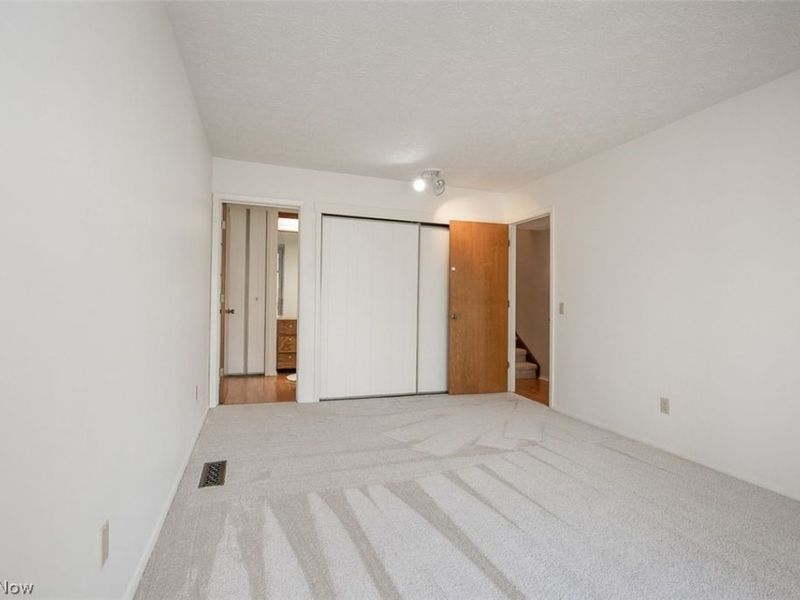 18175 Trailside Place, Strongsville, OH 44136 Photo 16