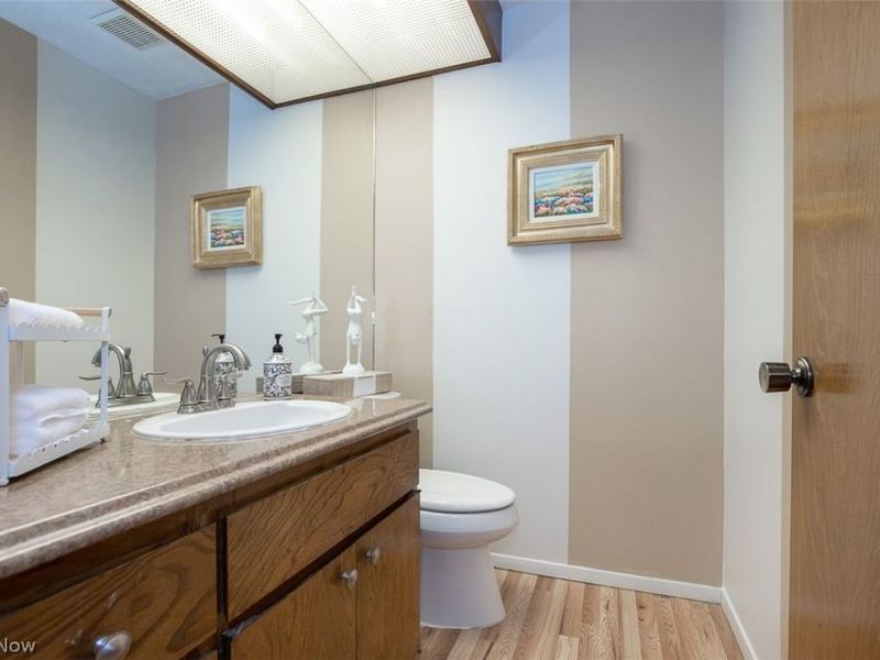 18175 Trailside Place, Strongsville, OH 44136 Photo 17