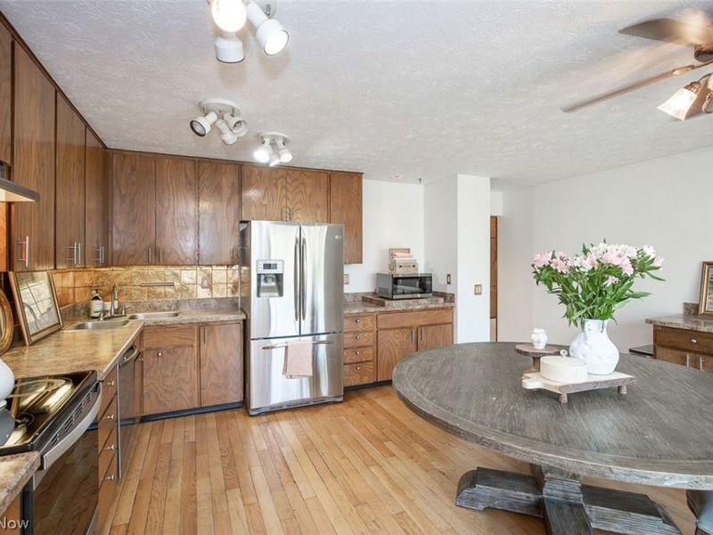 18175 Trailside Place, Strongsville, OH 44136 Photo 8