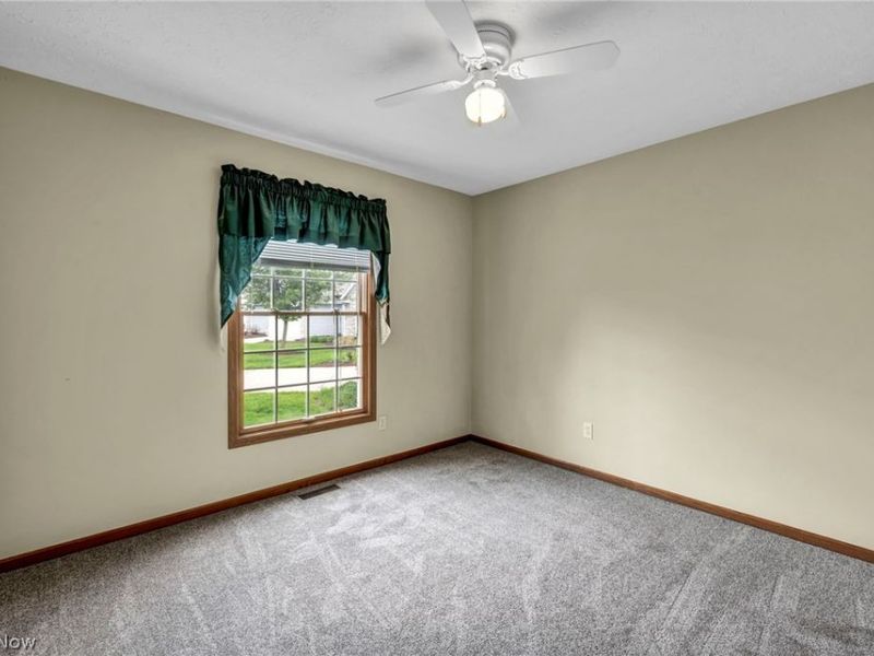 134 Stonehedge Drive, Elyria, OH 44035 Photo 20